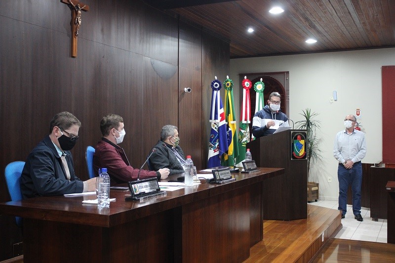 Caravaggio Futebol Clube recebe homenagem pelos 50 anos