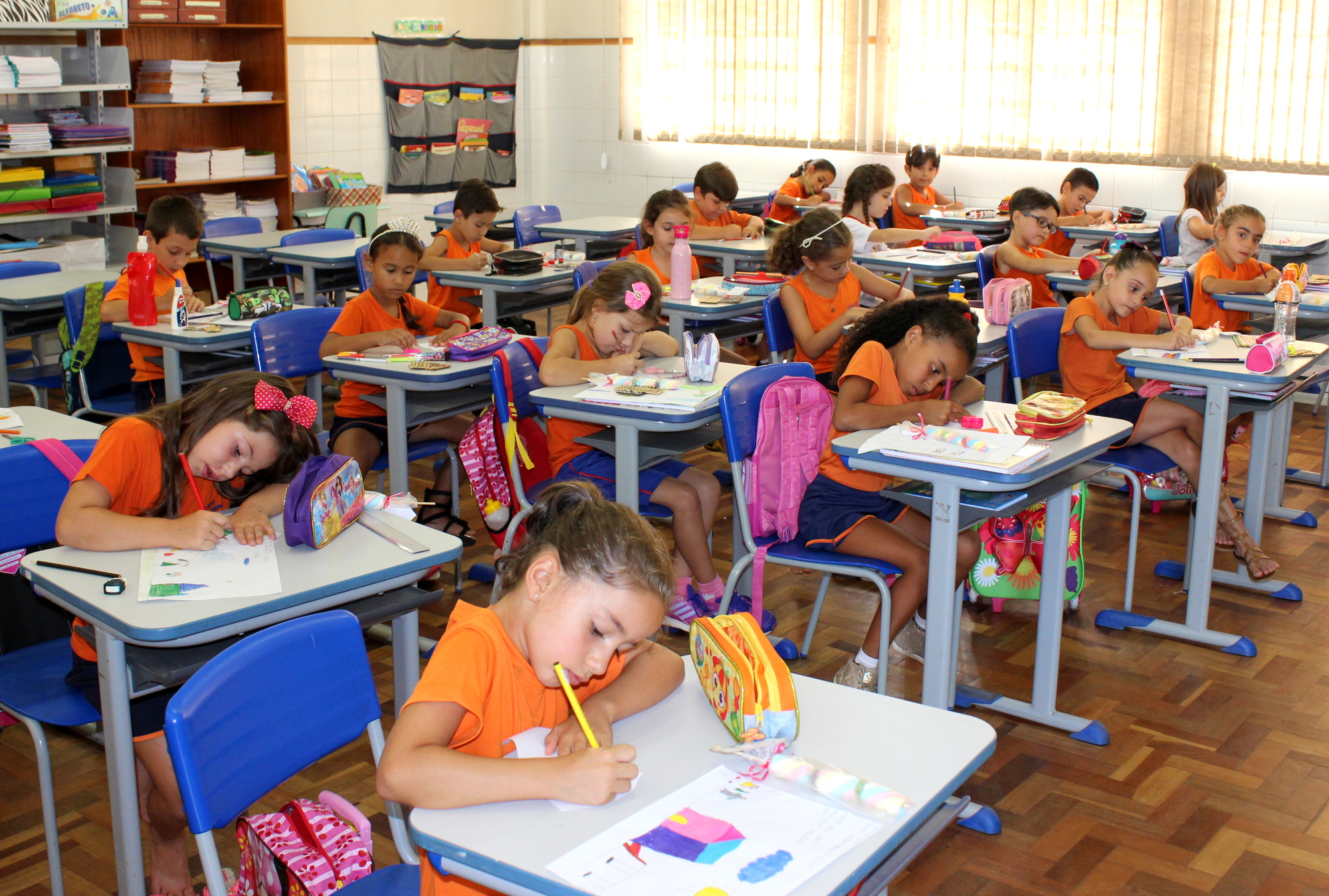 Estudantes da rede municipal de Criciúma retornam às salas de aula nesta quarta-feira; anúncio foi feito pelo prefeito Salvaro