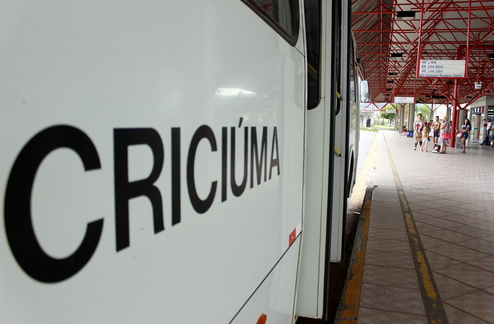 Ônibus voltam a circular normalmente em Criciúma