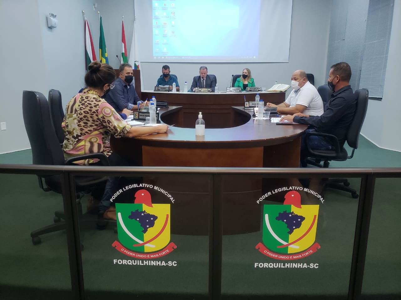 Câmara de Forquilhinha quer trabalhadores da educação como grupo prioritário; projeto de Lei estabelece que servidores estejam contemplados no plano estadual de imunização contra a Covid-19