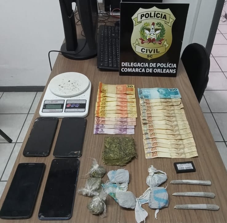 Polícia prende três homens por tráfico e falsa identidade