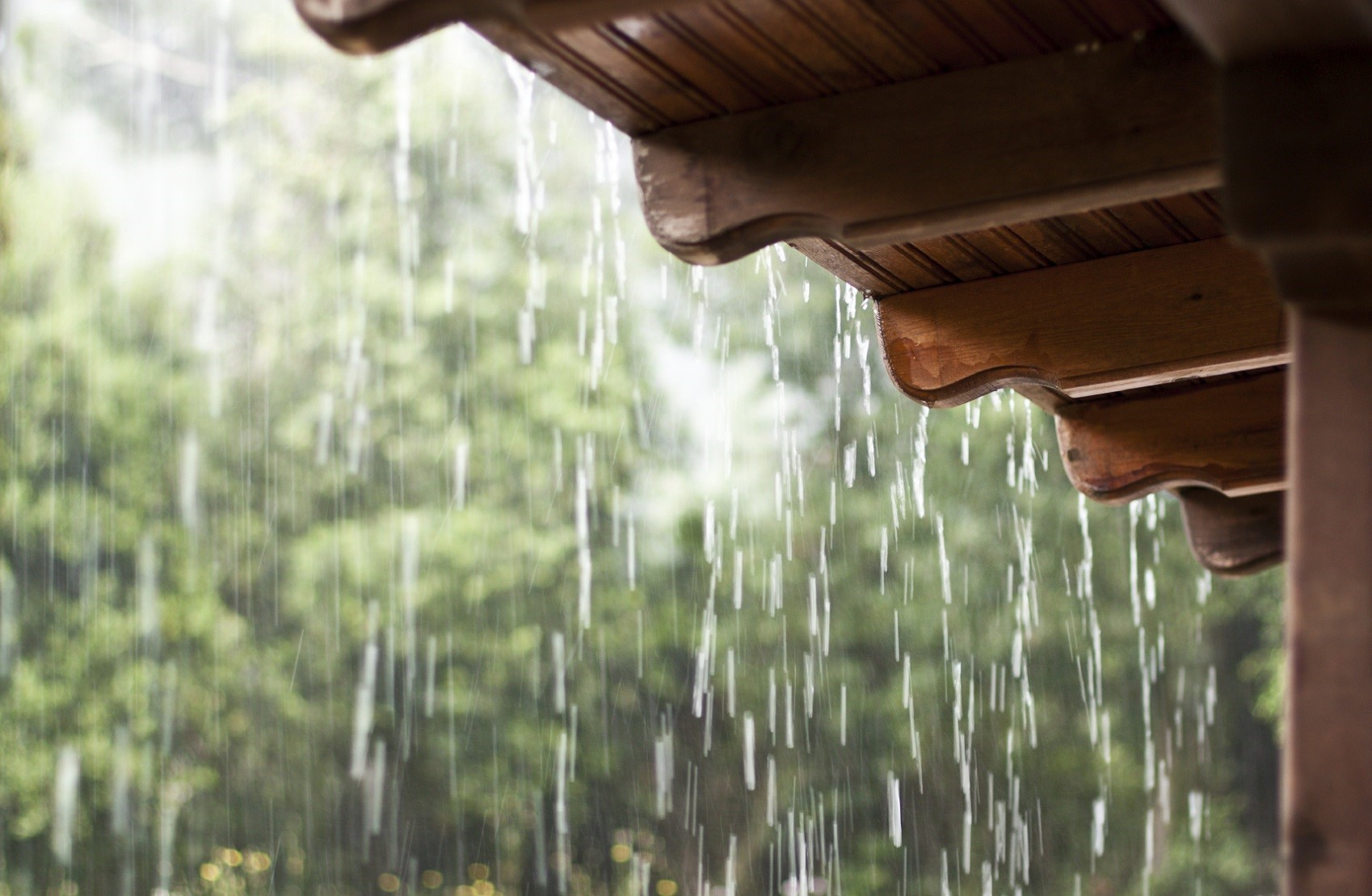 Previsão do tempo: chuva e trovoada no Sul
