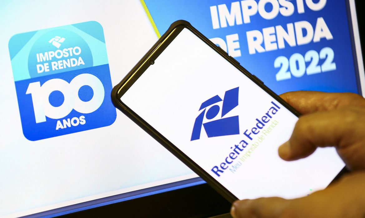Perdeu o prazo da declaração do imposto de renda? Cuidado!