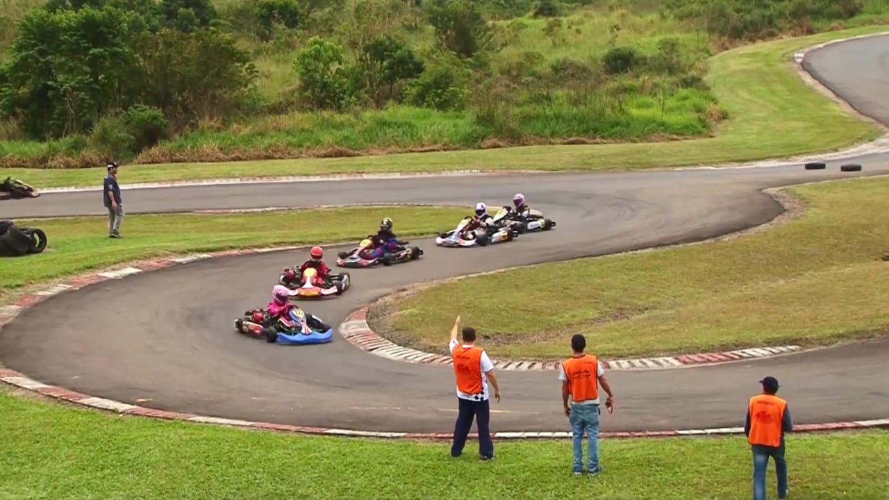 Disputas marcam a segunda etapa do sul catarinense de kart