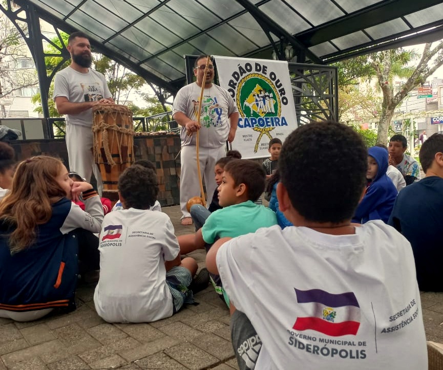 Cras de Siderópolis oferece aulas gratuitas de capoeira às crianças