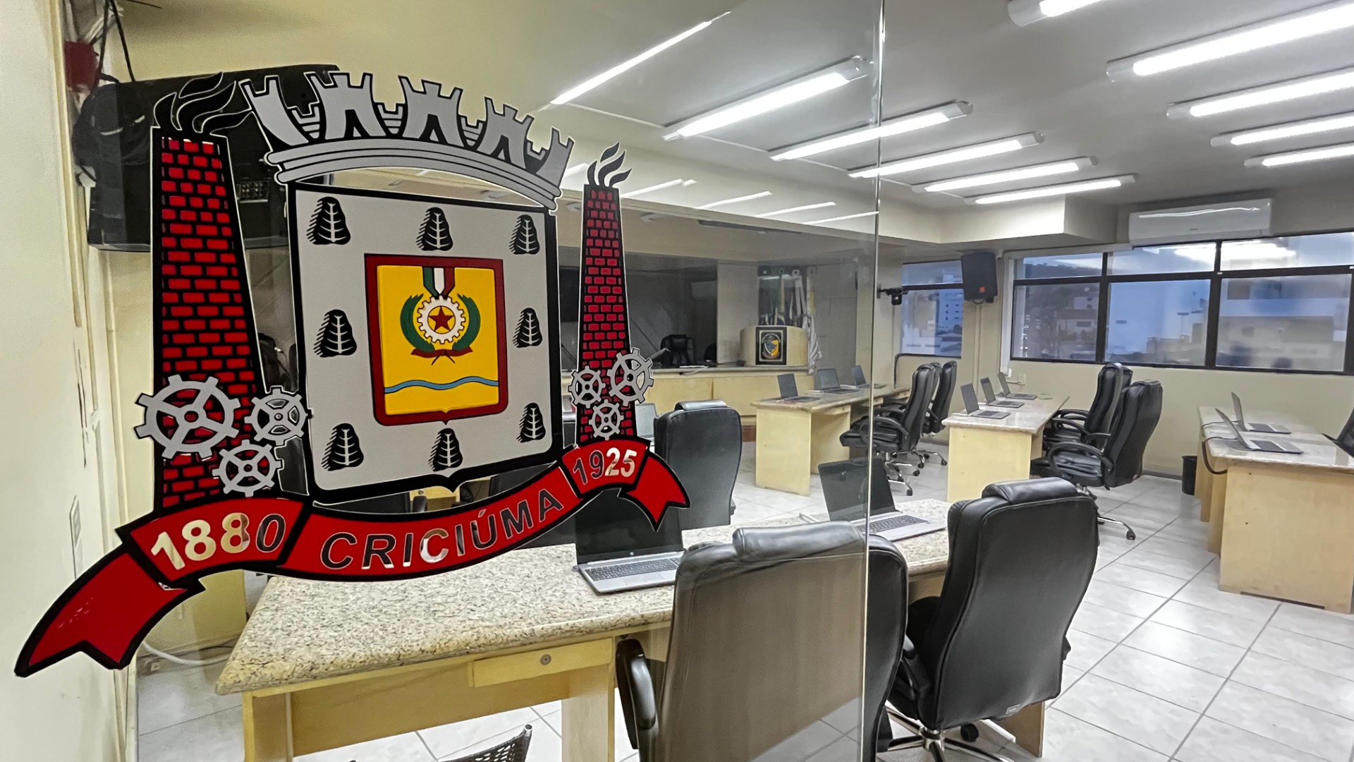 Criciúma realiza eleições para o Projeto Câmara Mirim: Conheça!