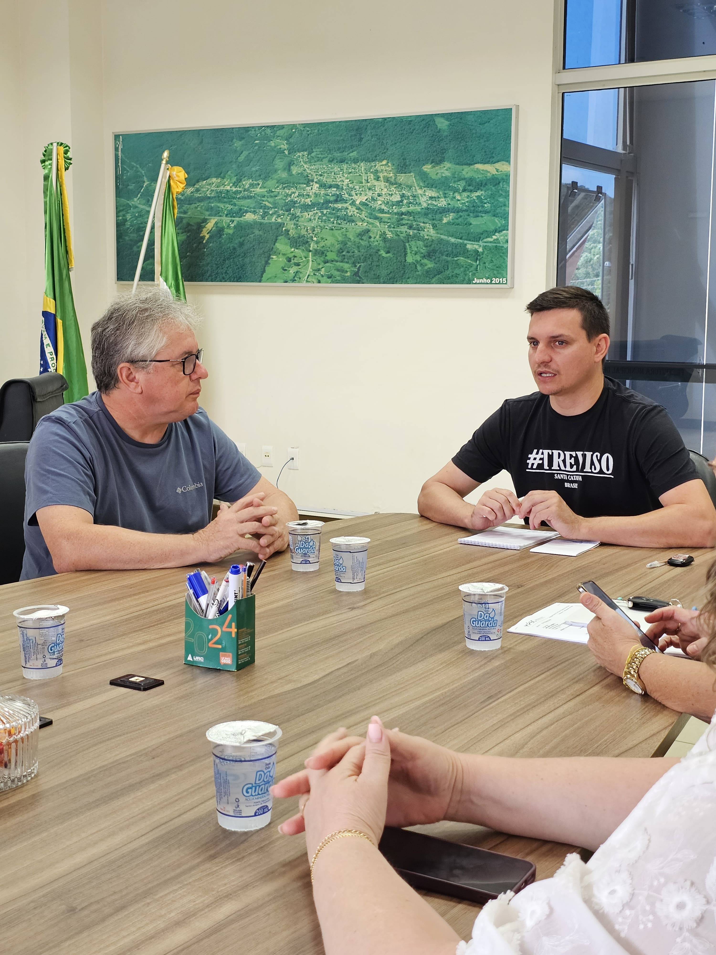 A visita cortesia do deputado Tiago Zilli no município de Treviso