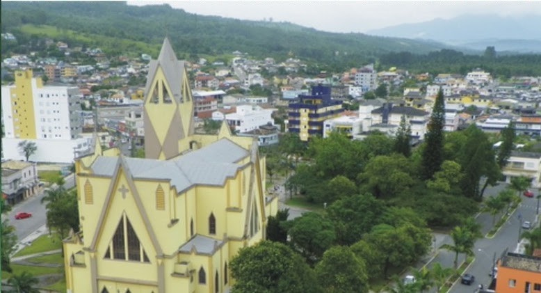 A troca do nome da cidade de Siderópolis e suas polêmicas