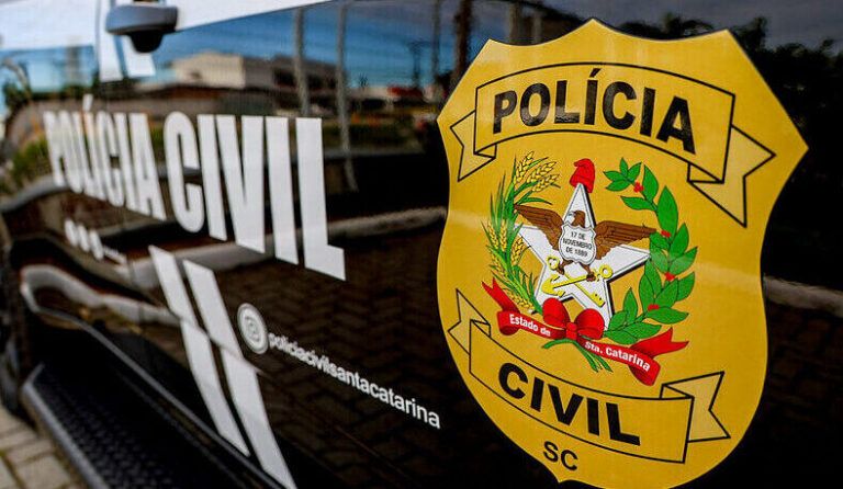 Homem é preso por furto qualificado após identificação por impressão digital em Criciúma; Investigado é suspeito de arrombar uma residência na Próspera e tem diversas passagens policiais