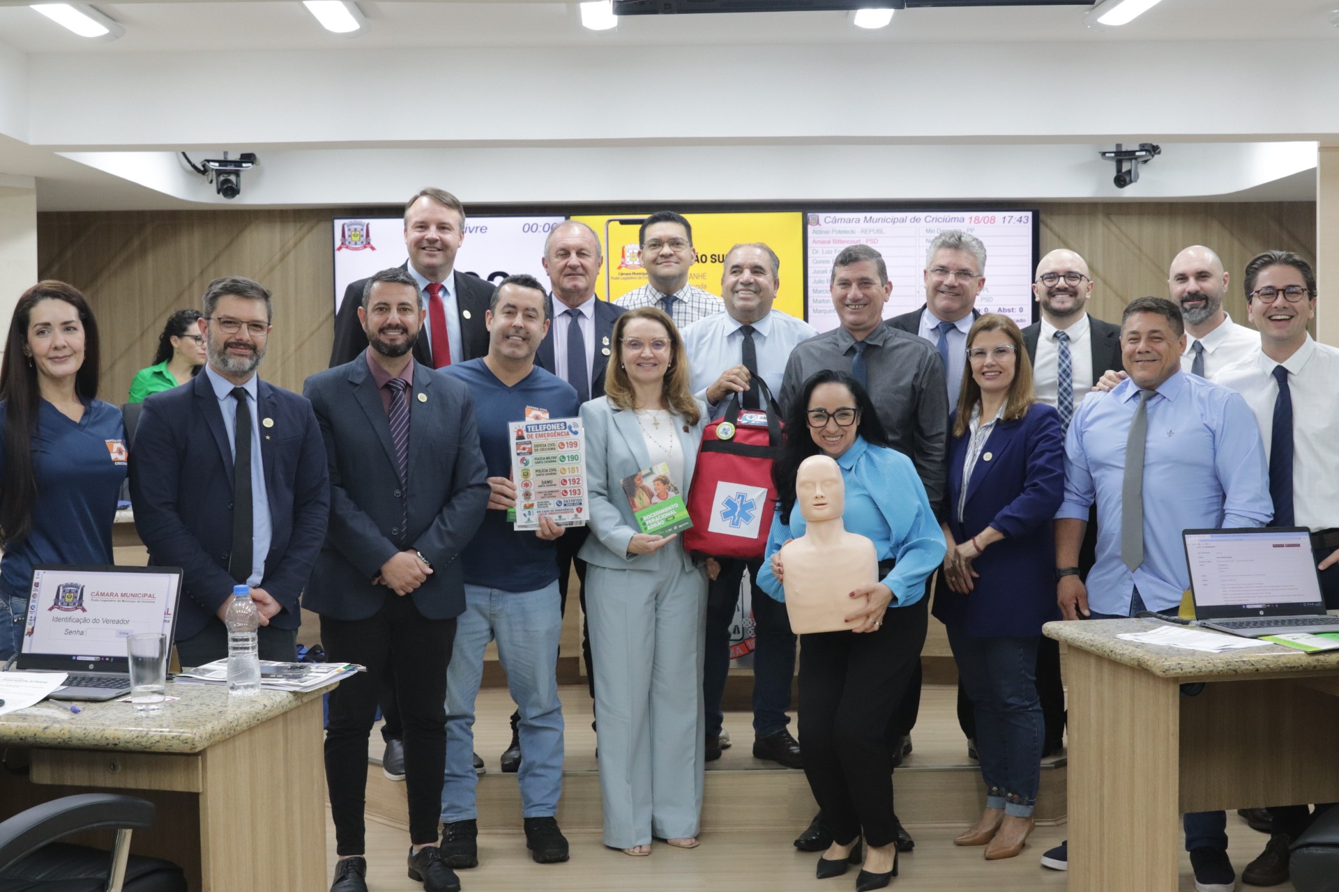 Projeto "Escola Preparada" é apresentado na Câmara de Criciúma