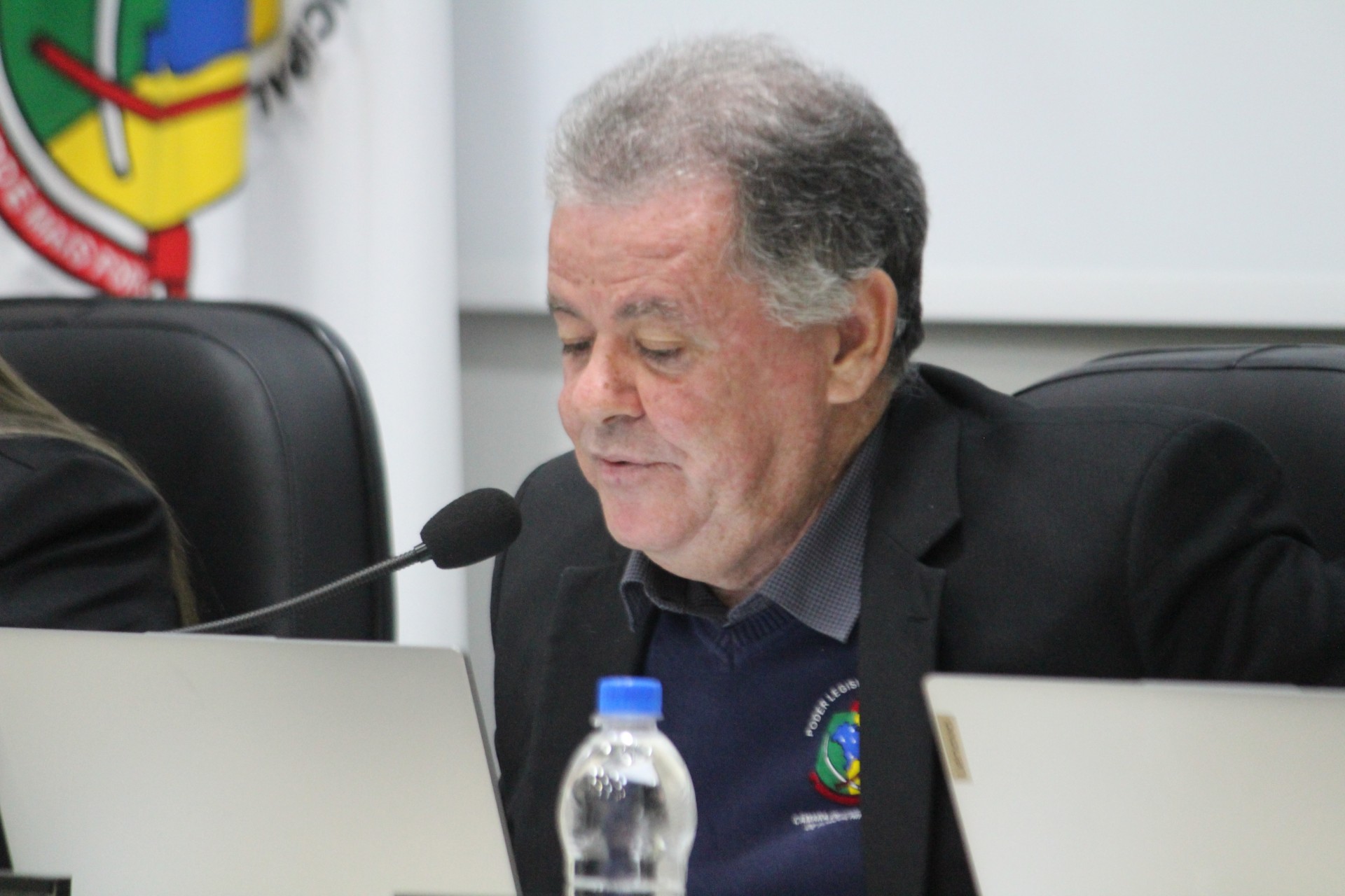 Presidente da Câmara de Forquilhinha, Célio Elias, aprova projetos, indicações e destaca lançamento do aplicativo 'Rede Infância'
