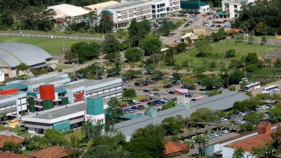 Unesc celebra reequilíbrio de suas finanças