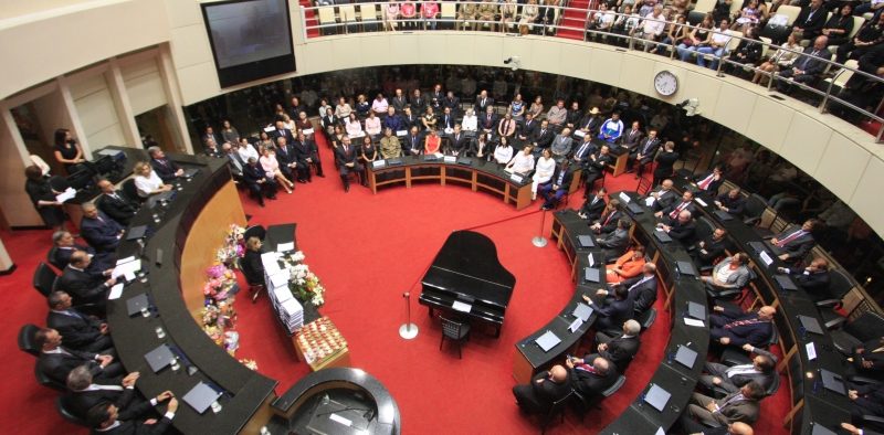 Sul fica com 7 das 40 vagas na Assembleia Legislativa