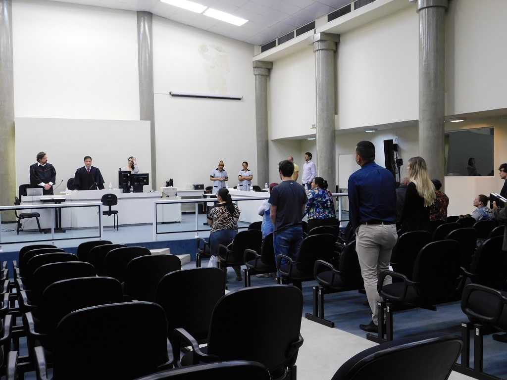 Condenado réu que disparou contra inimigo e matou inocente
