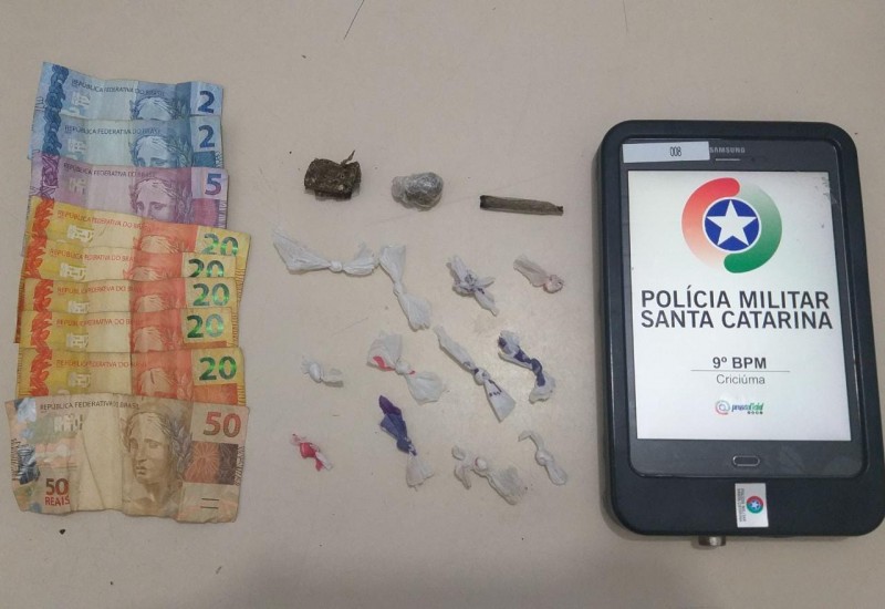 PM apreende adolescente por tráfico de drogas em Criciúma